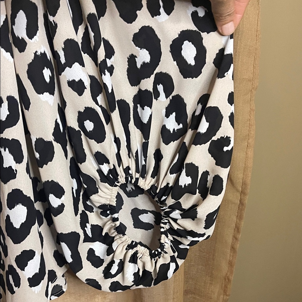 Adrienne Black and Cream Leopard Print Blouse - Picture 4 of 9